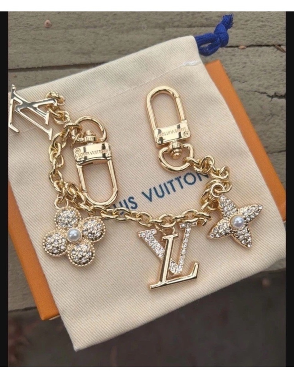 New NIB Louis Vuitton bag Charm bling gorgeous - Picture 2 of 2